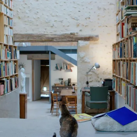 Theveny, Le Levant *