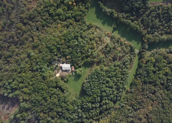 Théveny, Le Levant Nyaraló Saint-Astier